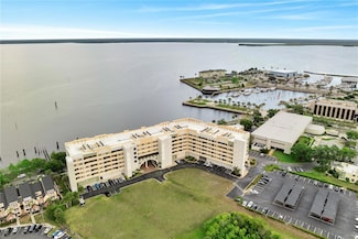 225 W Seminole Blvd Unit 409, Sanford, FL 32771