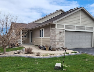 2810 River Ln, Two Rivers, WI 54241