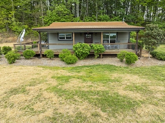 63 Sanders Spur, Tracy City, TN 37387