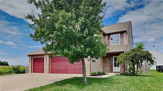6345 Arrowhead Dr, Anderson, IN 46013