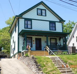 829 Mcpherson Ave, Cincinnati, OH 45205