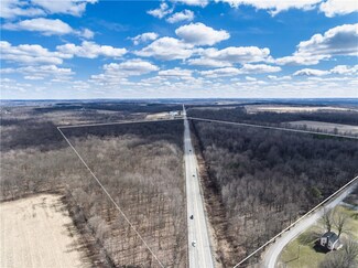 N & S Lots Route 422 W, White Township, PA 15701