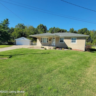 5709 Undine Dr, Louisville, KY 40216