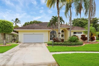9061 Cypress Hollow Dr, Palm Beach Gardens, FL 33418