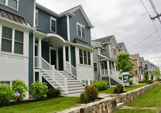 8 Grove St Unit 2, Waltham, MA 02453