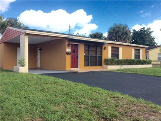 4925 SW 12th Ct, Fort Lauderdale, FL 33317