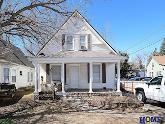 229 S 26th St, Lincoln, NE 68510
