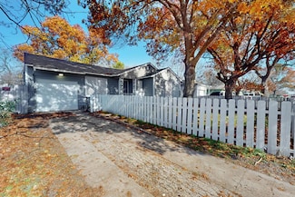 7629 Lake June Rd, Dallas, TX 75217