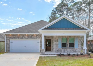152 Harding Rd, Niceville, FL 32578