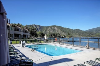 1 Lakeside 719-M, Manson, WA 98831