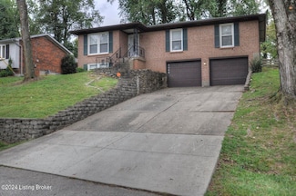 4611 Vinita Way, Louisville, KY 40272