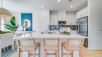 Residence Two, Rancho Cucamonga, CA 91730
