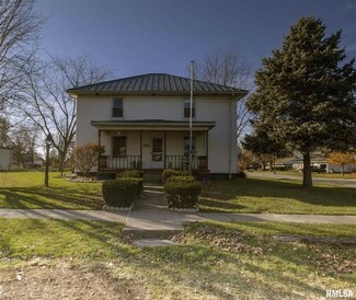 110 Harrison St, Goodfield, IL 61742