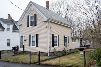 43 Phillips St, Weymouth, MA 02188