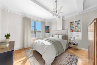 33 E End Ave Unit 3M, New York, NY 10028