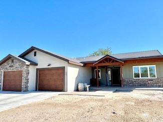 447 Cornerstone Ct, Fallon, NV 89406