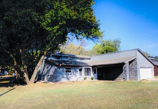 5930 S 94th Place E, Tulsa, OK 74145