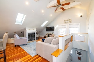 345 Ashmont St Unit 3, Dorchester Center, MA 02124