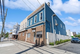 527 John F. Kennedy Blvd, Bayonne, NJ 07002