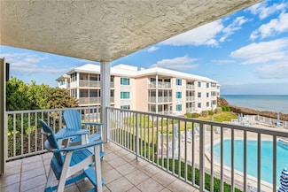 8830 S Sea Oaks Way Unit 202, Vero Beach, FL 32963