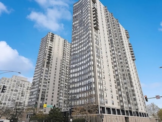 5701 N Sheridan Rd Unit 28G, Chicago, IL 60660