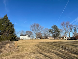 248 Old Greenville Rd, Bowling Green, KY 42101
