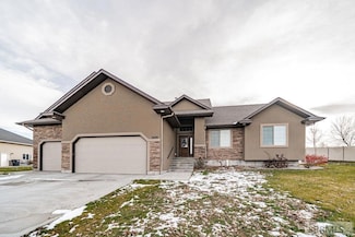 3509 S Boulder Creek Ln, Ammon, ID 83406