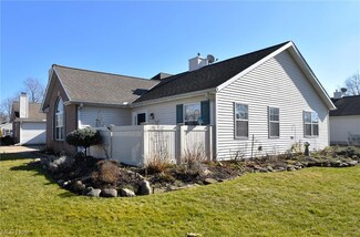 7563 Monterey Bay Dr Unit 1, Mentor On the Lake, OH 44060