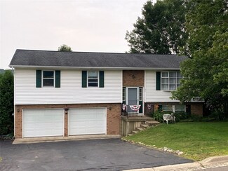 31 Green Meadow Ln, Binghamton, NY 13901