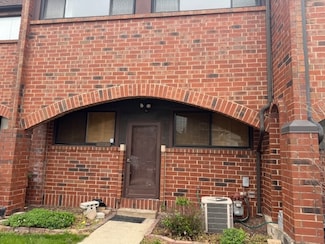 901 S Racine Ave Unit D, Chicago, IL 60607