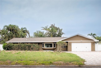 3235 Walnut St NE, Saint Petersburg, FL 33704