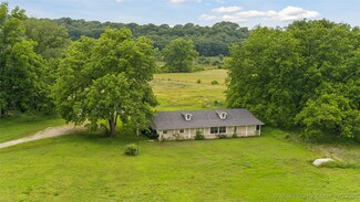 385077 E 1160 Rd, Weleetka, OK 74880