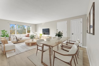 1 Colonial Dr Unit C1-6, Andover, MA 01810