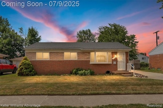 34243 Algonquin St, Westland, MI 48185
