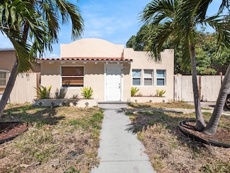 619 51st St, West Palm Beach, FL 33407