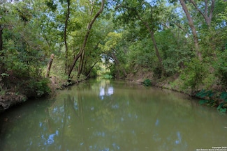 17585 Fargoer Way, Marion, TX 78124