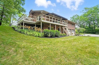 2051 Borror Rd, Grove City, OH 43123