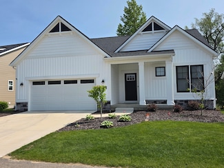 3076 Brayridge Dr, Georgetown Township, MI 49428