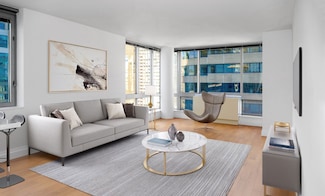150 E 44th St Unit 31-G, New York, NY 10017