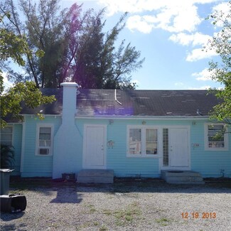 210 NE 9th St, Pompano Beach, FL 33060