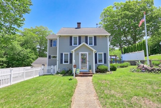 17 Woodland Ave, Winsted, CT 06098