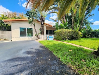 7509 Arthur St, Hollywood, FL 33024