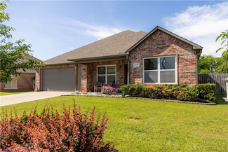 1609 Abraham Dr, Siloam Springs, AR 72761
