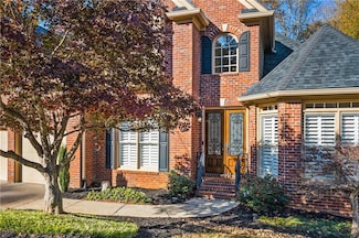 4319 Summit Oaks Ln NE, Roswell, GA 30075