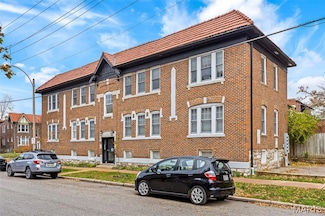 520 Rosedale Ave Unit 202, Saint Louis, MO 63112
