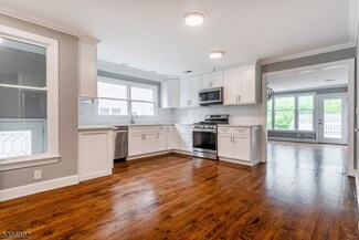 1673 Raritan Rd, Clark, NJ 07066