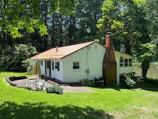 348 Ahrensville Rd, Oil City, PA 16301