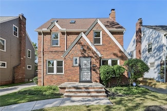 3621 Cedarbrook Rd, Cleveland Heights, OH 44118