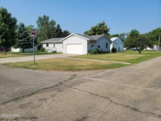 707 Lac Qui Parle St, Gary, SD 57237