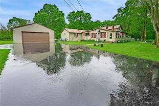 5592 Niagara Street Extension, Lockport, NY 14094